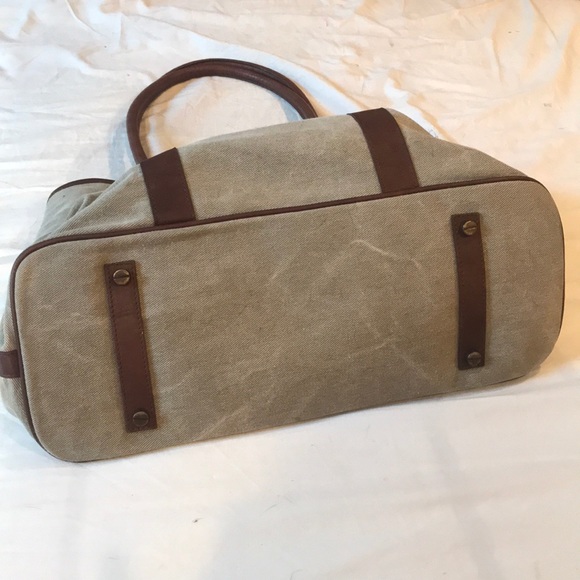 Italian Made Weekender Bag - Picture 3 of 8